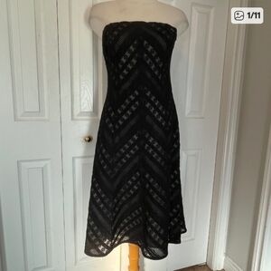 Ann Taylor sleeveless black lace lined dress size 10